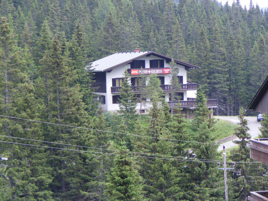Pension Edelweiss Lachtal Exterior photo